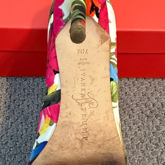 Ivanka Trump Multicolor Floral Heels - Picture 3 of 4